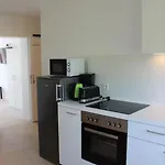 Beautiful Airportflats Near Apartment *