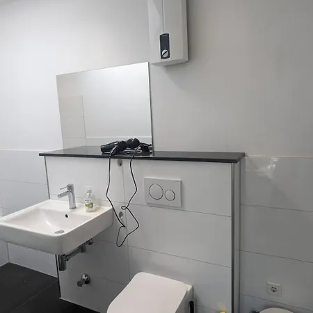 Beautiful Airportflats Near