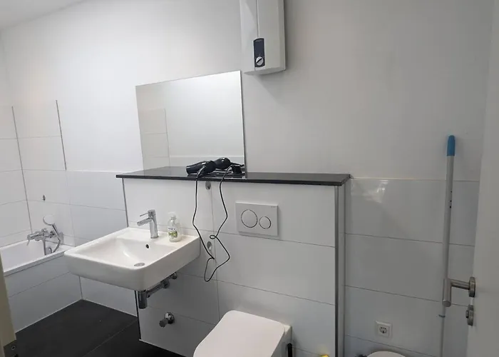 Beautiful Airportflats Near