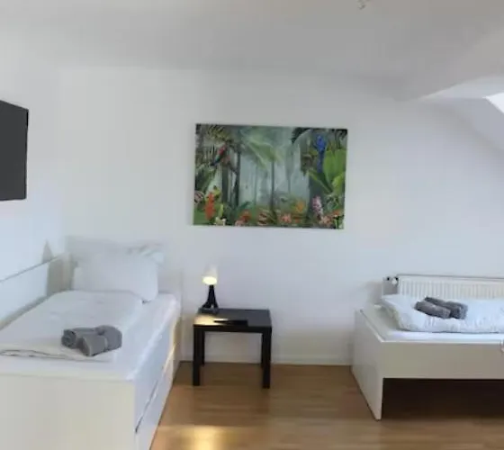 Beautiful Airportflats Near Apartamento